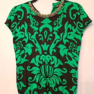 Short sleeve sweater